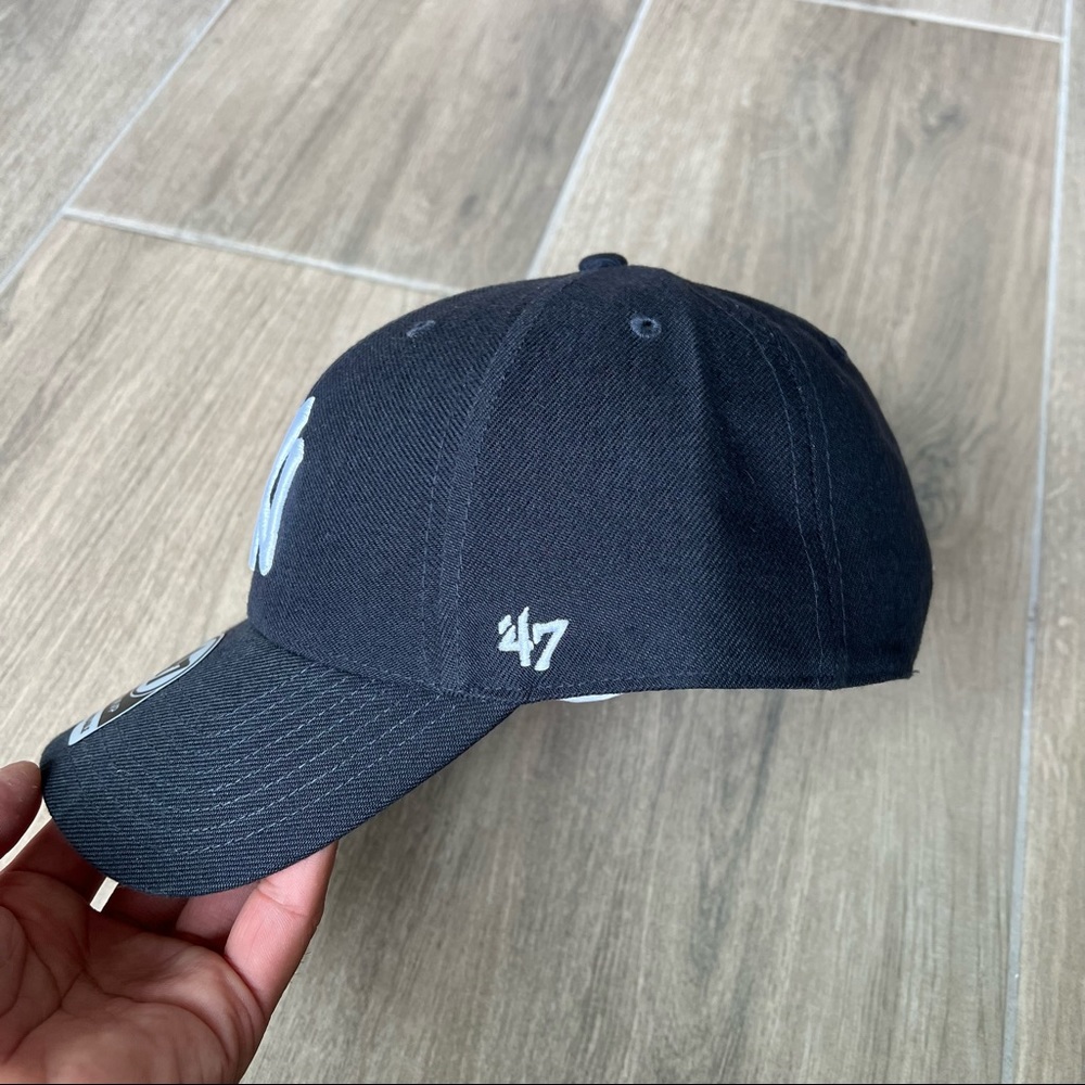 Yankee MVP 09 curved navy - Picture 3 of 7